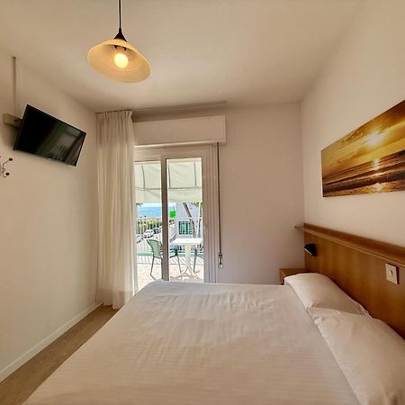 Hotel Palme Park & Beach Included Lido di Jesolo Kültér fotó